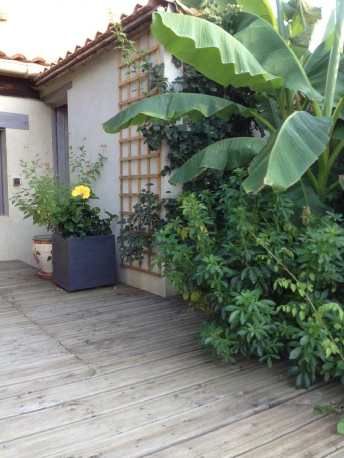 Soleil Lotus Apartment Saint-Hilaire-de-Brethmas Exterior photo